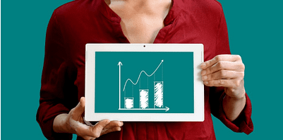 holding financial growth chart